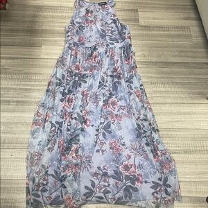 Elegant Floral Maxi Dress in Blue and Pink